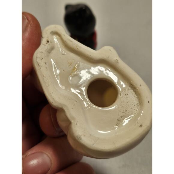 Vintage Salt and Pepper Shakers - Takahashi Black and White Kitties - Picture 6 of 8